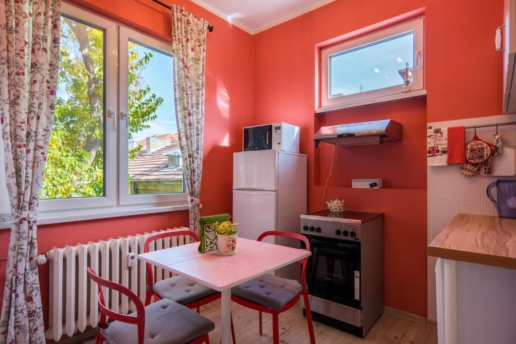 3 Bdr - Top Center Artistic Apartment - 115 M2 София Экстерьер фото